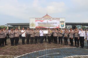 Kapolres Lampung Selatan Terima 2 Penghargaan Dari Dirut PT ASDP