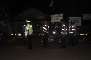 ListriK Padam Polres Lampung Selatan Gelar Patroli Black Out